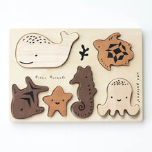Load image into Gallery viewer, Wooden Tray Puzzle - Ocean Animals