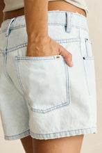Load image into Gallery viewer, Wanderer Denim Short Light Wash